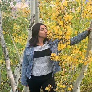 Meet your Posher, Gloria